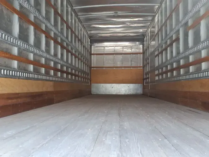 2019 FREIGHTLINER/MERCEDES M2 106