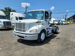 2014 Freightliner M2 112