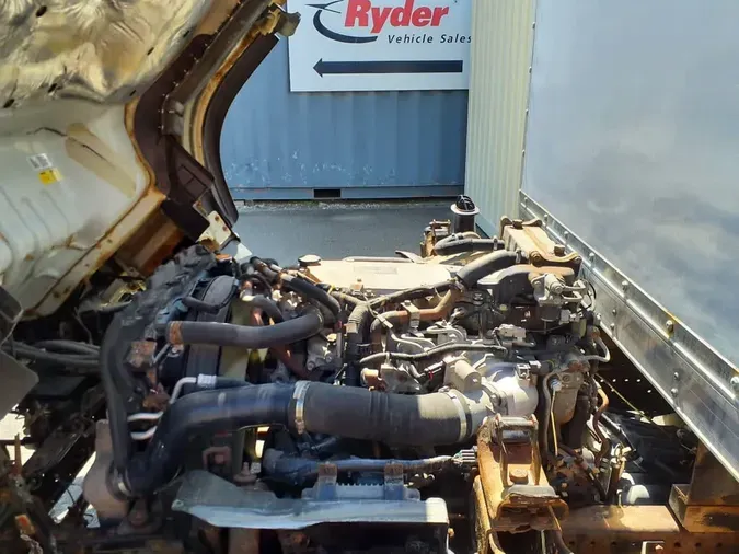 2018 ISUZU NPR HDb5ee2e10c19e67365ca8dcdcf88fde9e