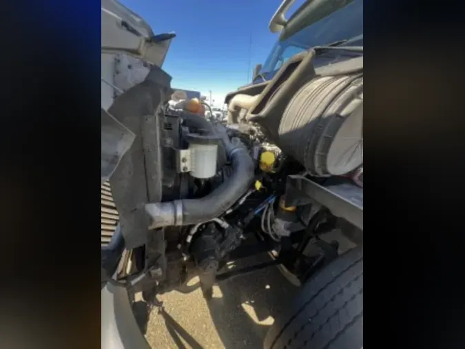 2019 NAVISTAR INTERNATIONAL RH613 DAYCAB S/A