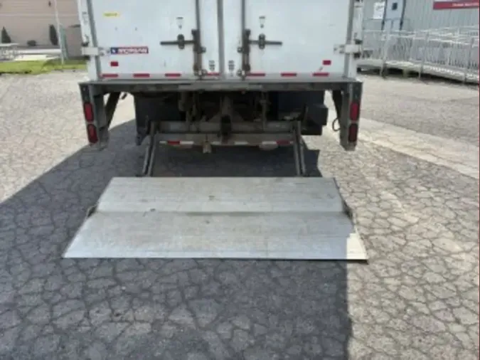 2019 ISUZU NQR