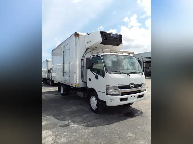 2019 HINO HINO 195