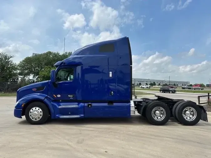 2022 Peterbilt 579