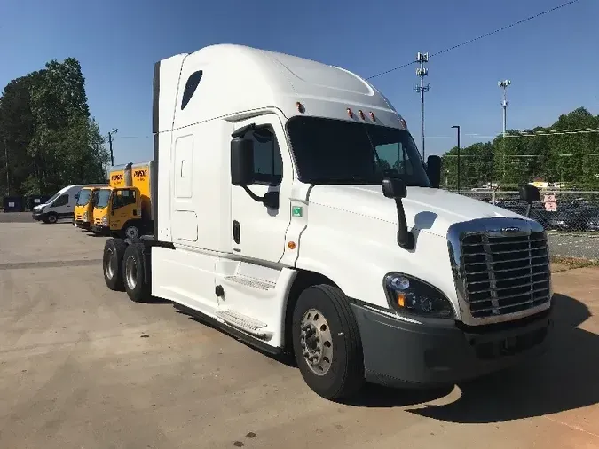 2018 Freightliner X12564STb60955a7cc9ac31439585d845587fb5e