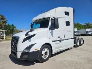 2020 VOLVO VNL64T-760