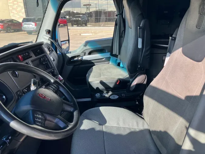 2022 Kenworth T680