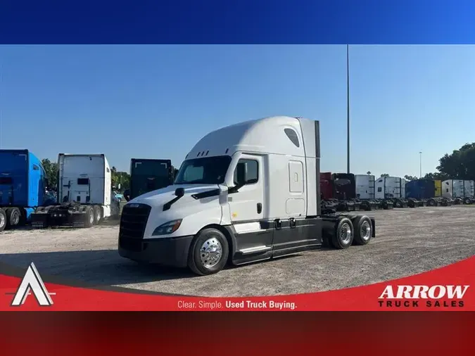 2020 FREIGHTLINER CA126