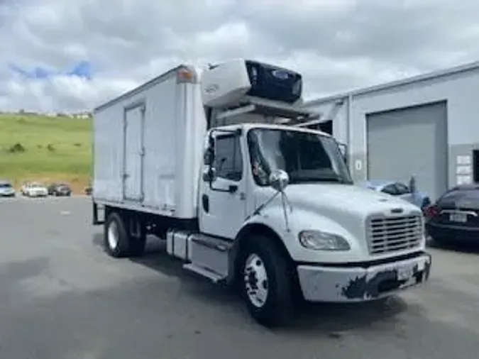 2017 FREIGHTLINER/MERCEDES M2 106