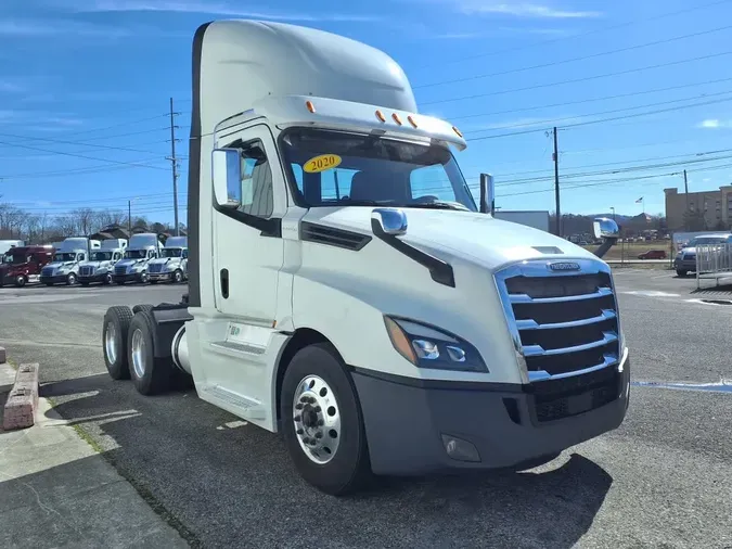 2020 FREIGHTLINER/MERCEDES NEW CASCADIA PX12664