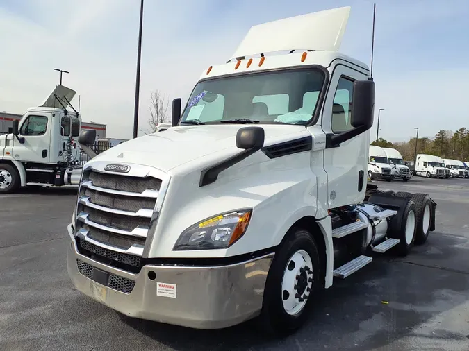 2019 FREIGHTLINER/MERCEDES NEW CASCADIA PX12664