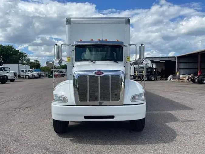 2020 Peterbilt 337