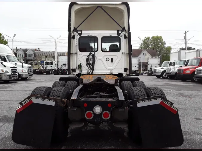 2019 FREIGHTLINER/MERCEDES NEW CASCADIA PX12664