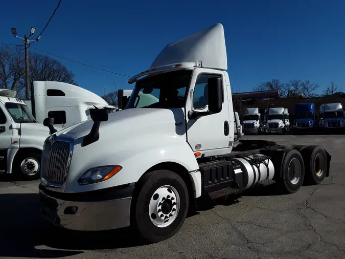 2018 NAVISTAR INTERNATIONAL LT625 DAYCAB T/Ab614b4404afec21688aacff7d5cf05ff