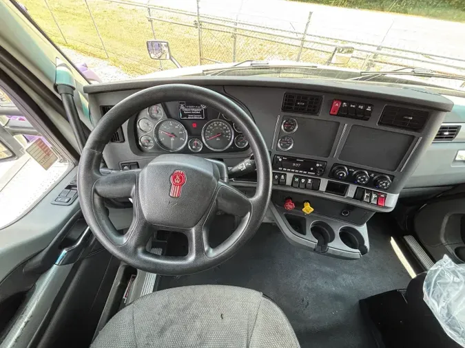 2022 Kenworth T680