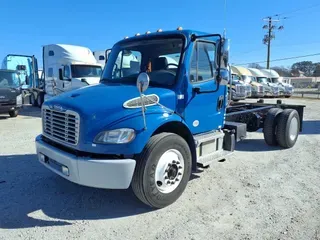 2019 FREIGHTLINER/MERCEDES M2 106