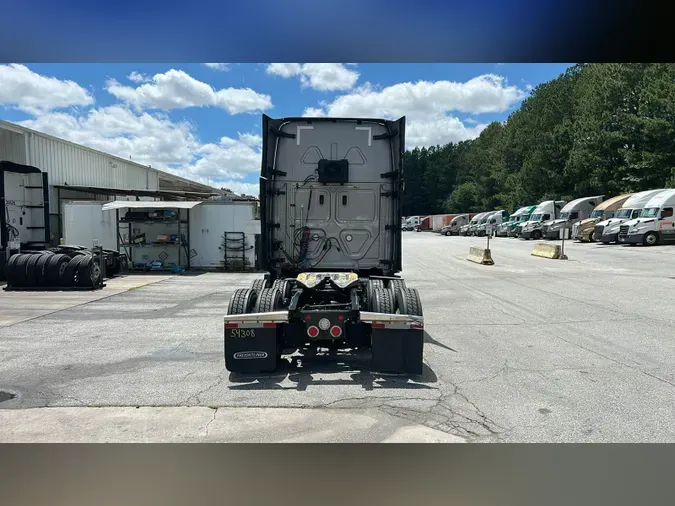 2023 Freightliner Cascadia 126b61adc8da200ba829ad93c965b0577f4