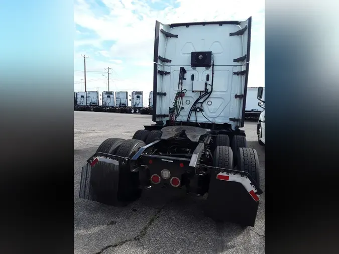 2020 FREIGHTLINER CASCADIA 125