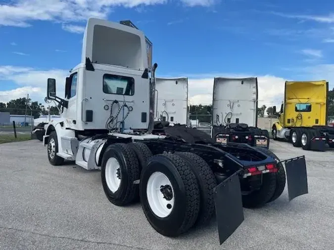 2020 Peterbilt 567