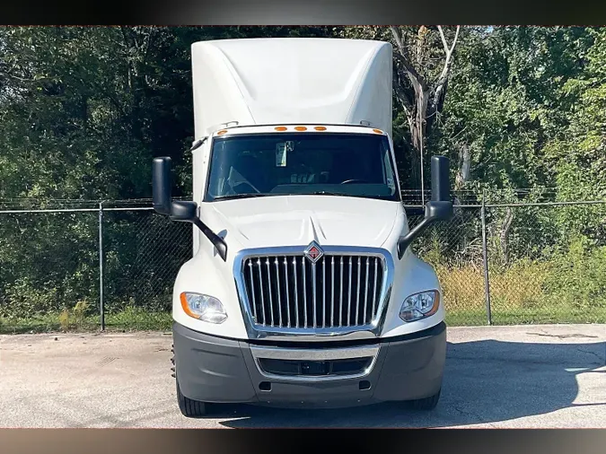2022 INT LT625 6x4b621948264e5f0ec90846c1a4bba04db