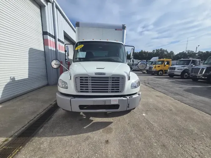 2022 FREIGHTLINER M2 106