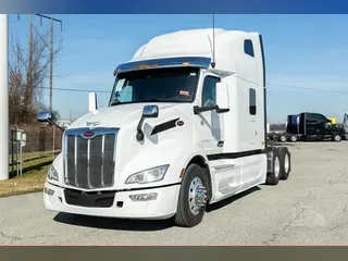 2022 PETERBILT 579