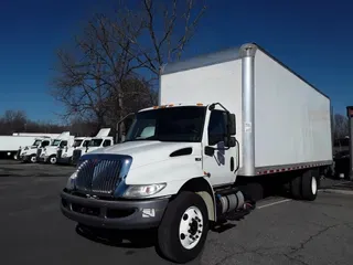 2020 NAVISTAR INTERNATIONAL MV607 (4X2)