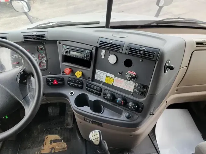 2014 Freightliner Cascadia