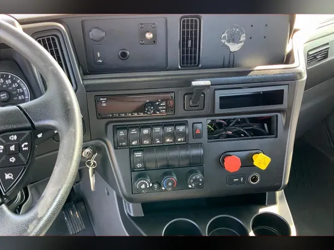 2018 INT LT625 6x4