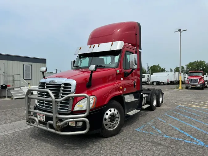 2017 FREIGHTLINER/MERCEDES CASCADIA 125b63689d25c6aad3254df081ccacdb937