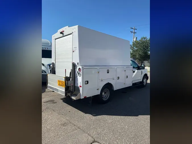 2017 FORD MOTOR COMPANY F350