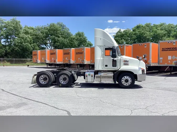 2020 Mack Anthemb63709d39e4953cdecc7dfe31fc8b936