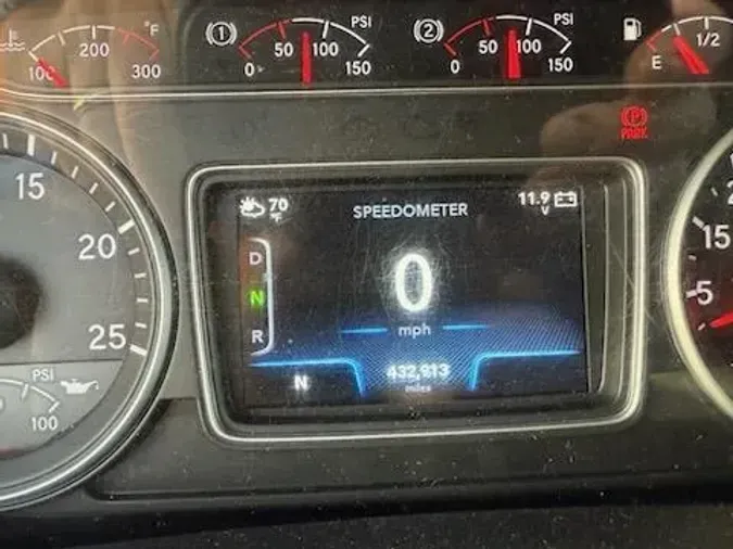 2020 International LT625