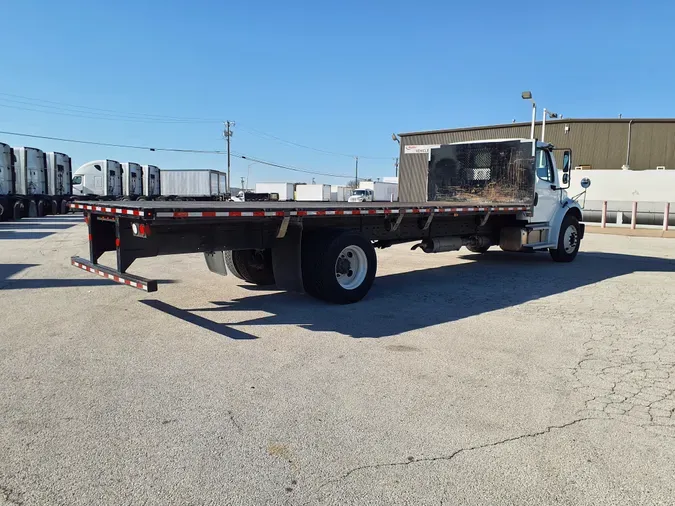 2017 FREIGHTLINER/MERCEDES M2 106