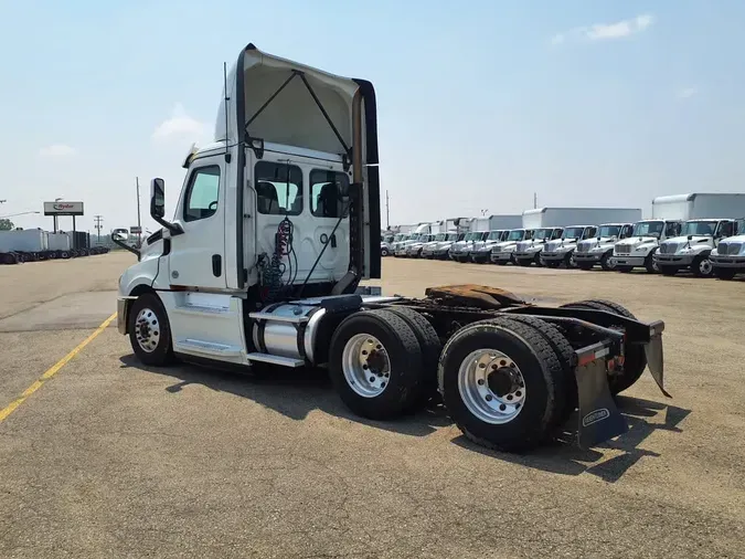 2019 FREIGHTLINER NEW CASCADIA PX12664