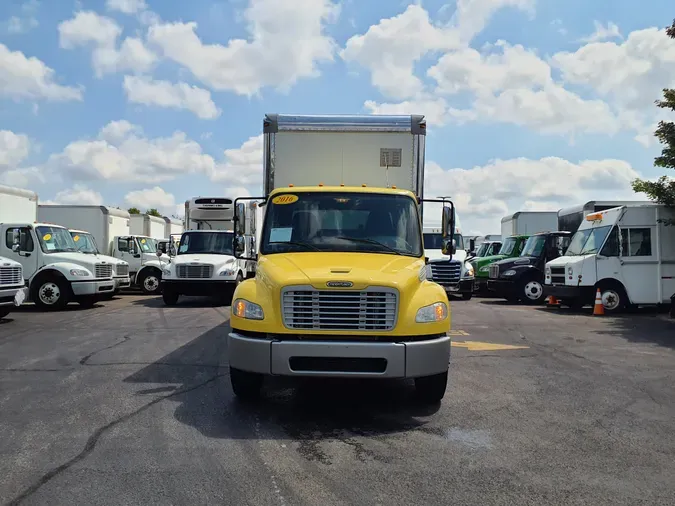 2016 FREIGHTLINER/MERCEDES M2 106