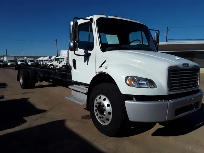 2018 FREIGHTLINER/MERCEDES M2 106