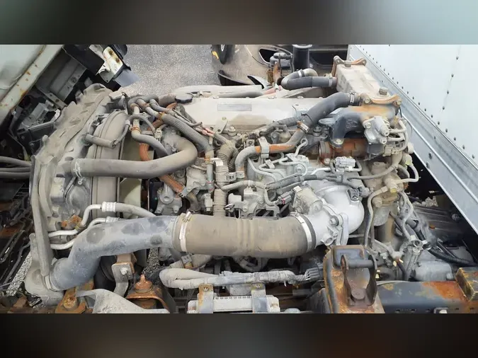 2019 ISUZU NPR HD
