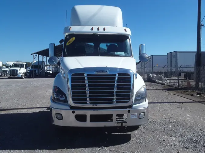 2018 FREIGHTLINER/MERCEDES CASCADIA 113