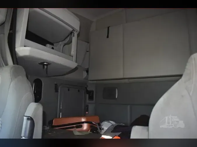 2019 KENWORTH T680