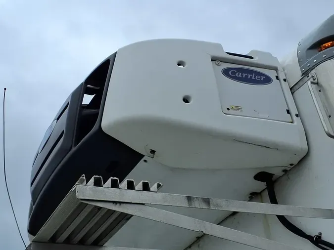 2018 FREIGHTLINER/MERCEDES M2 106