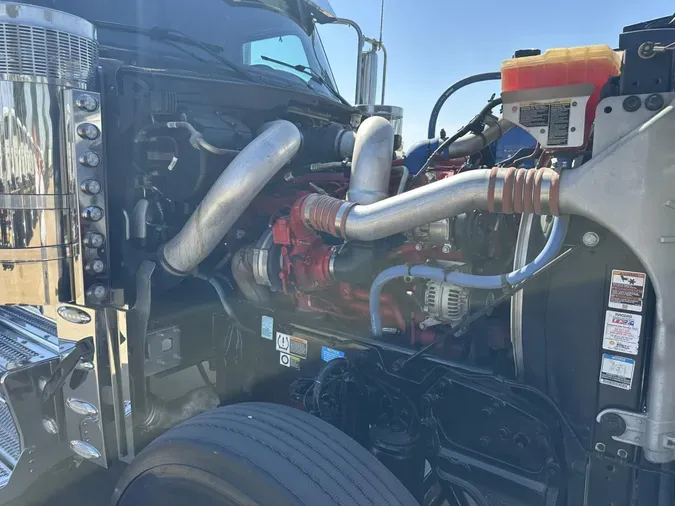 2025 Peterbilt 589b652ddebb7c4f624ef12fb8bb8a004a1