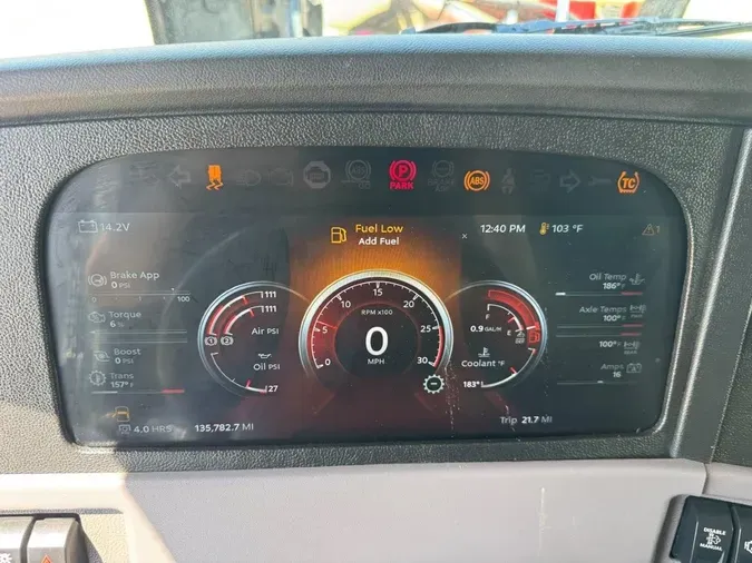 2024 Peterbilt 389
