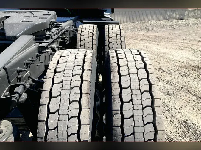 2021 INT LT625 6x4