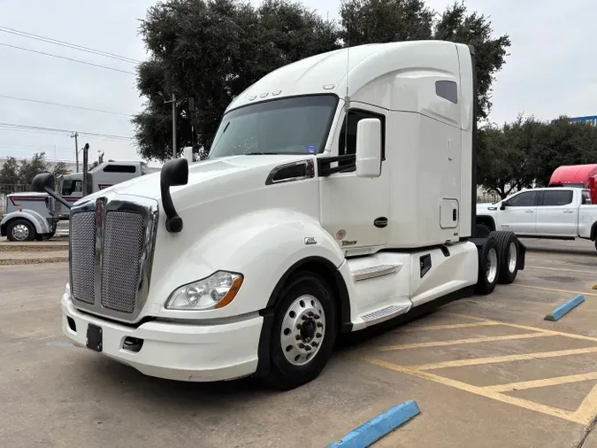 2020 Kenworth T680