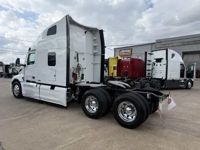 2024 Peterbilt 579