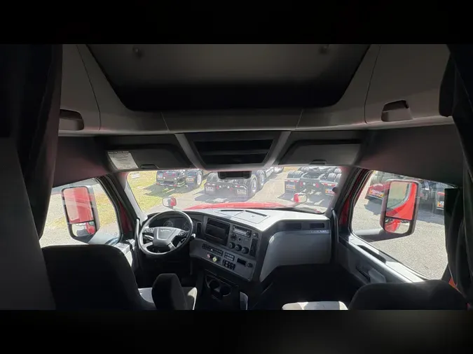 2022 Freightliner Cascadia