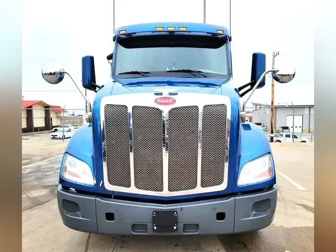 2022 Peterbilt 579
