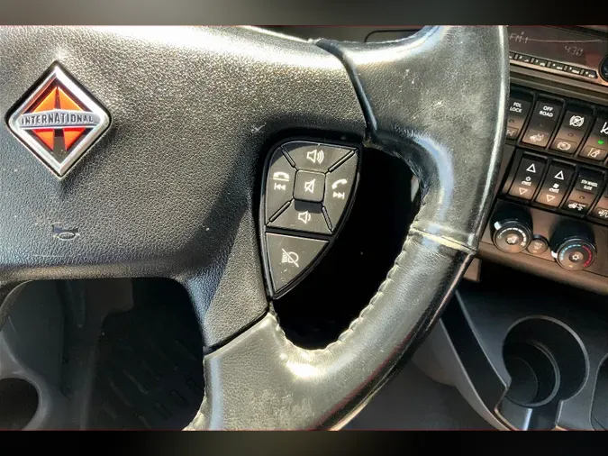2020 INT LT625 6x4