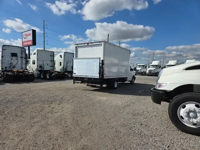 2020 GENERAL MOTORS CORP. SAVANA TG33803b6726d3633c0067d8538cb5156db845f