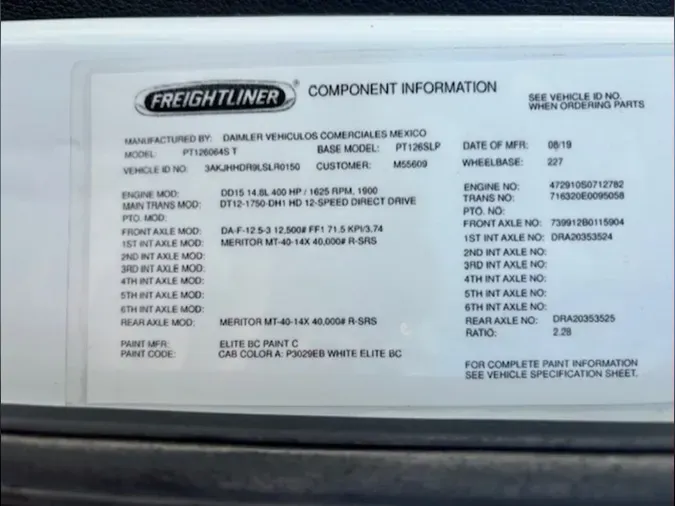 2020 Freightliner Cascadia 126